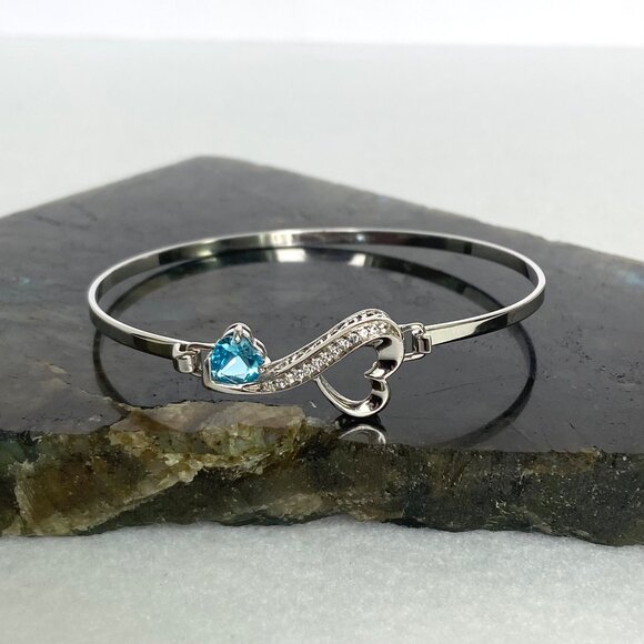 Sterling Silver 925 Prong Set Blue Topaz Heart Oval Hinged Bangle Bracelet 7" - Picture 4 of 16